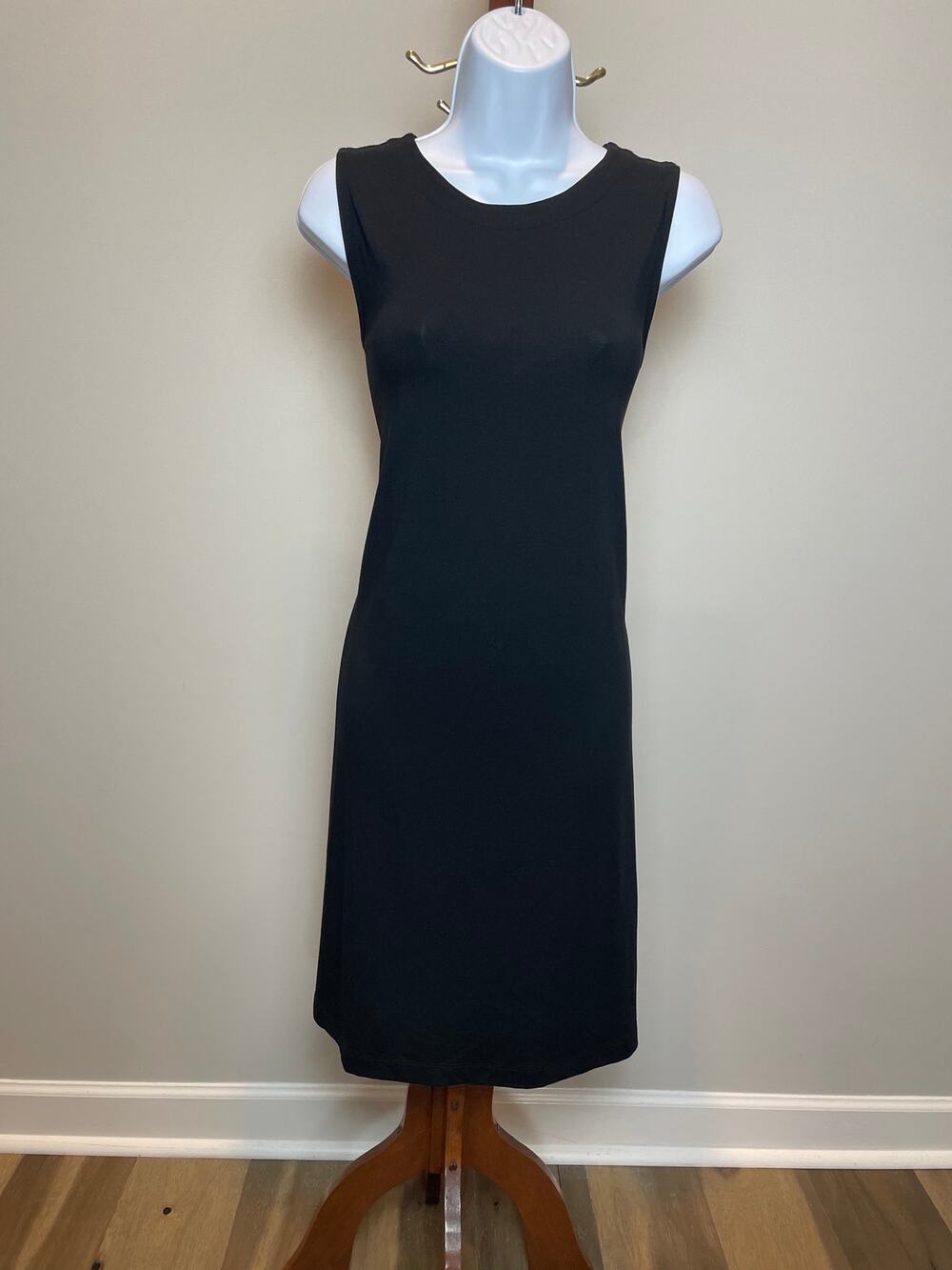 J Jill Wearever Sleeveless Knit Shift Midi Dress M Black NWT